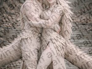 Alligator Couple